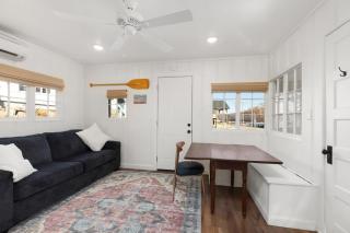 Adorable Lakefront Cottage - Rockaway Beach - Rockaway Beach - 4