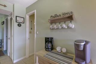 Mountain Getaway- Outdoor Pool Hiking Trails - 1