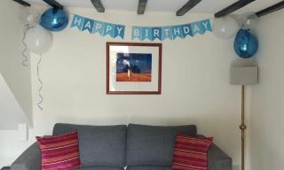 Bryntirion Farmhouse Apartment with Hot Tub - 3