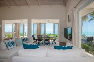 Aqua Del Rose 1 BR Cottage - Beachfront - Long Bay Hills - 0