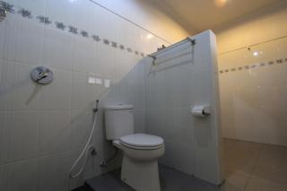 De Dukuh Guest House - Kuta - 3