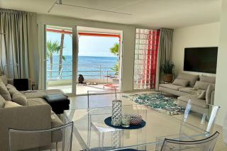 Beachfront 2-Bedroom, Sleeps 6, Pool, Restaurants - Albir - 7