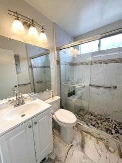 Family Paradise near Disneyland with Sparkling Pool - Del Prado Bolsa - 2