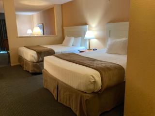 Miracle Springs Resort and Spa - Desert Hot Springs - 9