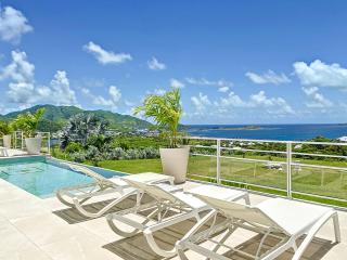 Fleur De Lys a prestigious villa with a sea view. - 5
