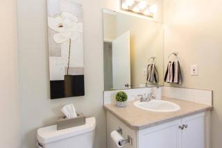 Spacious 3bedrm for family or business travellers - Red Deer - 7