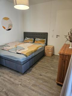 Zentral gelegene 3-Zi Wohnung - 1