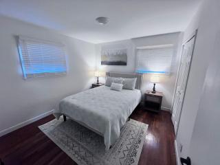 Comfortable 3BR Close to All - 4