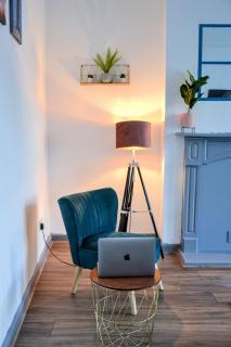 Stylish Retreat near Birkenhead & Liverpool Your Cozy Home Away From Home - Wallasey - 5