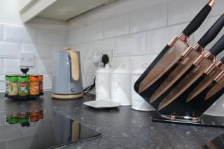 Modern Retreat Your Birkenhead Heaven, A Peaceful Getaway - Birkenhead - 1
