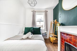 Riverdale Residence 4 Beds - Plumstead - 9