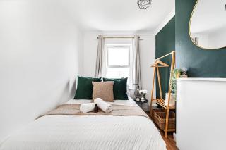 Riverdale Residence 4 Beds - Plumstead - 7