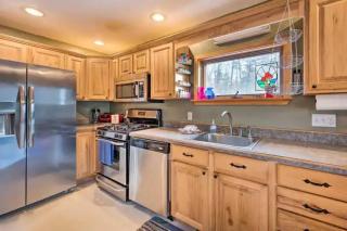 NEW! White Mountains View Escape - Campton Upper Village - 2