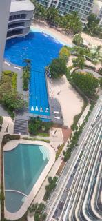 Azure Staycation Beach Vibe by A M - Manila - 5