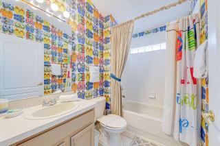 Stunning 3 Bed Former Model Home - 1