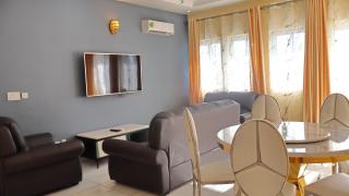 Primeshare Luxury Apartments Ebang - Swimming Pool, Snack, Sports, & Tech Center - Yaoundé - 4