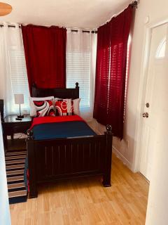 Private comfortable luxury property - 1