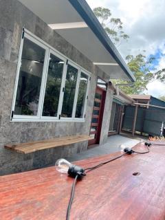 Tamborine Mountain Botanic Garden House - 7