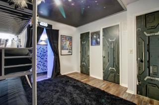 The Space Place Family-Friendly Cosmic-Themed Getaway Near Attractions in Broken Arrow, Oklahoma - 2