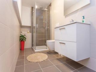 Apartment with swimming pool and 2 rooms - 3