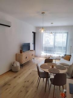 Apartment in the City Centre - FREE GARAGE PARKING - 9