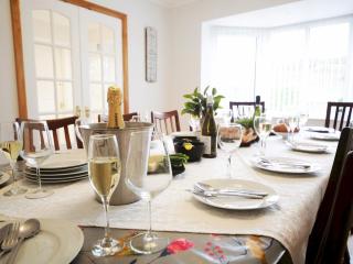 Pass the Keys Home With Hot Tub Close to Beach - Pentraeth - 8