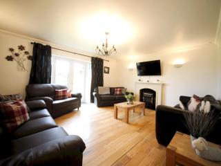 Pass the Keys Home With Hot Tub Close to Beach - Pentraeth - 9