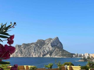Espectacular villa junto a la playa, piscina privada y vistas al mar - Calpe - 4