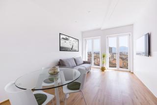 At Twenty-One - New Apt EXCLUSIVE PANORAMIC Views! - 1