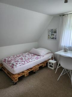 Gemütliche Ferienwohnung - Bad Fallingbostel - 4