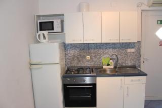 Vidoni - apartmani Roza - Zastražišće - 5