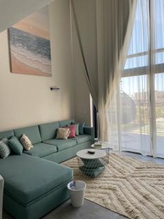 Cozy 2BR Seaview loft in Mesca Somabay - 2