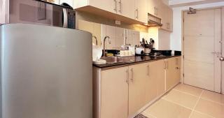 1BR Studio Unit in MOA with Balcony - Manila - 2