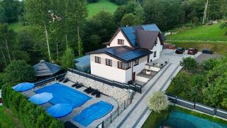 WILLA NA WYŁĄCZNOŚĆ 12 os BIESZCZADY z Salą Imprezową, Jacuzzi, Sauną, Balią Zewnętrzną oraz 2 baseny z podgrzewaną wodą - Rezydencja Matiaszówka - Polańczyk - 0