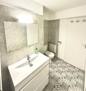 Studio Gare entièrement Rénové, Wi-Fi,Tram, 15 min des Plages - Montpellier - 1