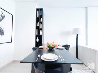 Cozy 1BR with Balcony & Views in Azizi Fawad - 4