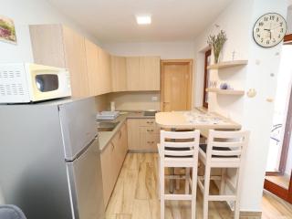 Seaside Apartments Hrka - Studio Apartment with Terrace and Sea View 3 - Orebić - 8