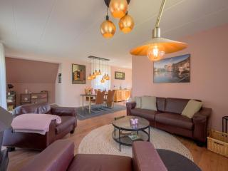 Cosy holiday home with garden - Sondel - 9