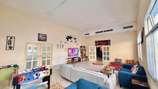 Lunar Beach Hostel - Abu Dhabi - 4