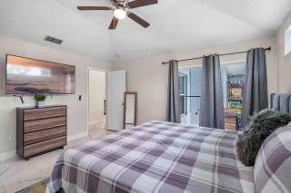 Modern Luxe Vacation, close 2 Disney, Heated Pool - Davenport - 6