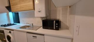 Appartement idéalement situé, vue mer et port, proche centre - 4