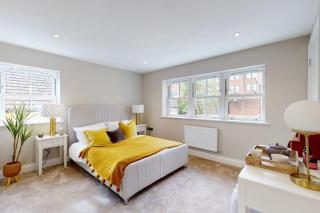 Luxury 2 Bed 2 Bath - Central Watford - Watford - 0