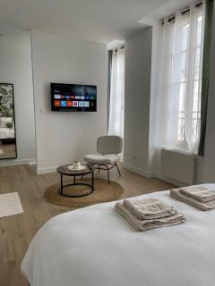 Le Duplex : Balneo, lit queen size - Beaugency - 8