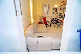 Elegant And Modern Loft In Medieval Bologna - 2