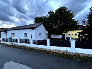 Familien haus - Neudorf bei Staatz - 7