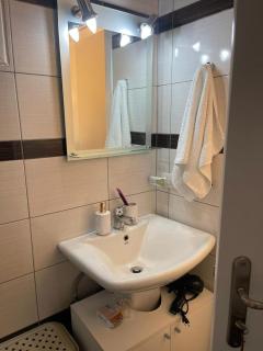 Boulevard Apartment - Gjashtë - 8
