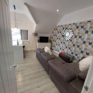 Seaside Apartment - Moreton - 4