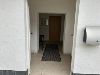 Ferienwohnung für Monteure 3 Zi, Wohnzimmer 1x, Küche, Bad, 1Gäste WC - 7