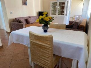 Sea Side Apartment - Sarandë - 0