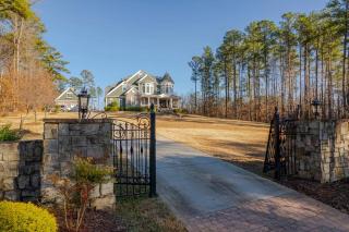 Chateau d' Amour - Where Love & Luxury Meet - Wake Forest - 6